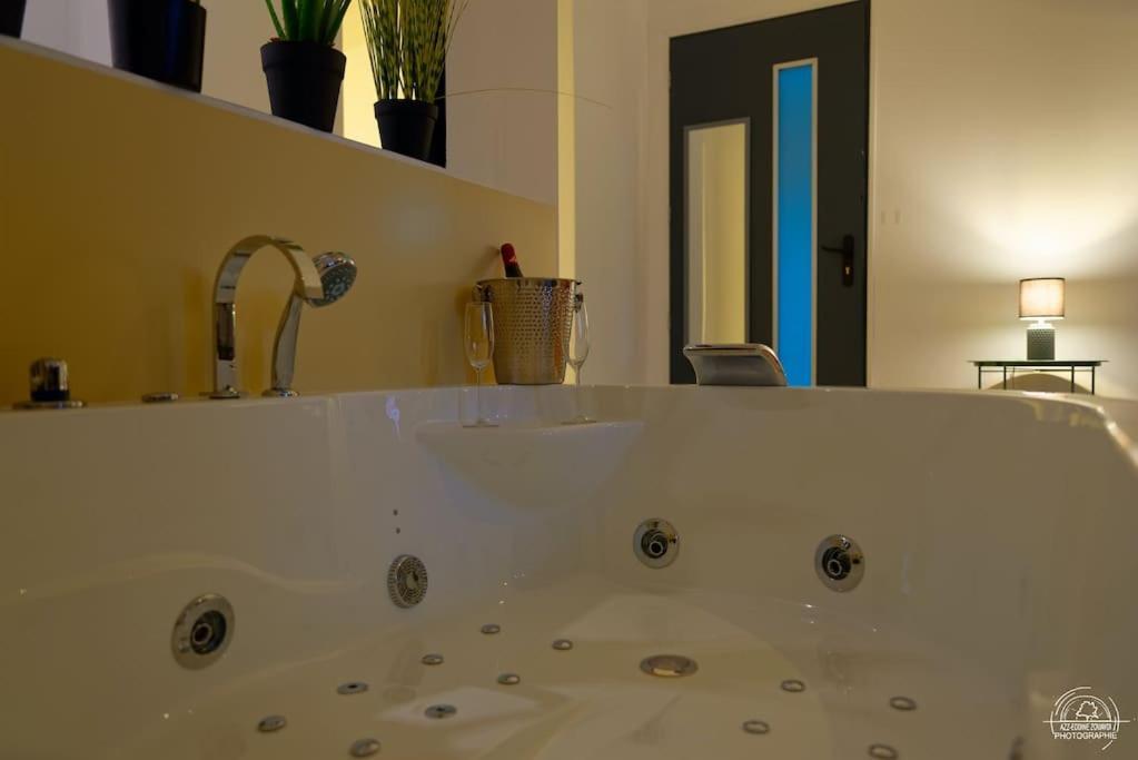 Suite Le Cocoon & Spa By Nancyintimelounge Eksteriør bilde